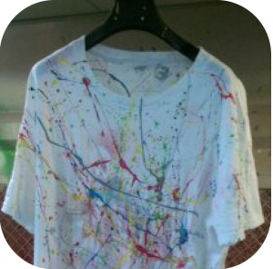 T-shirt personalizzate dipinte a mano Bologna